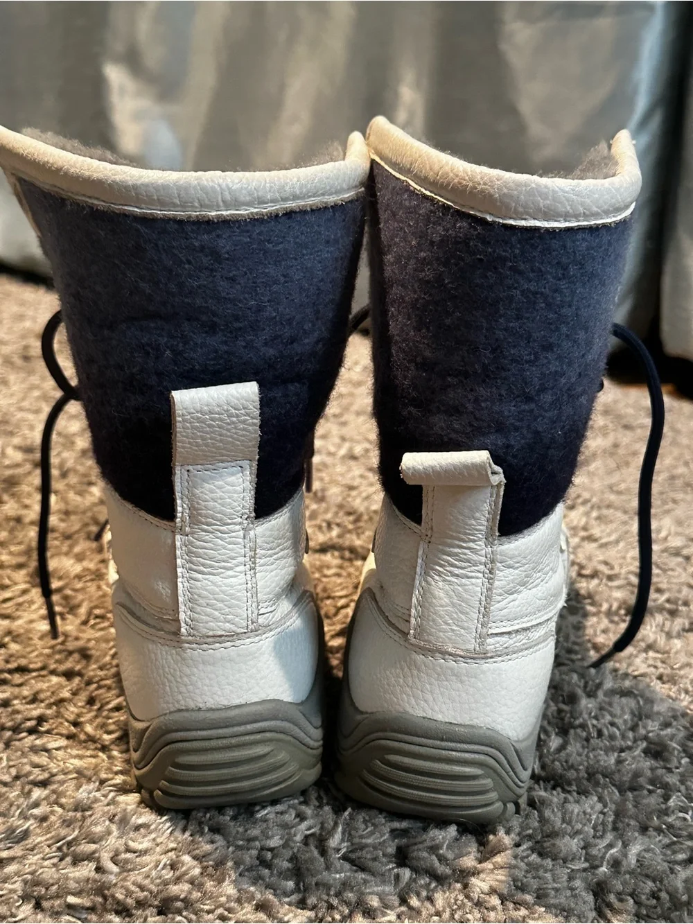 UGG Off-White Winter Lace-Up Boots with Navy Tongue